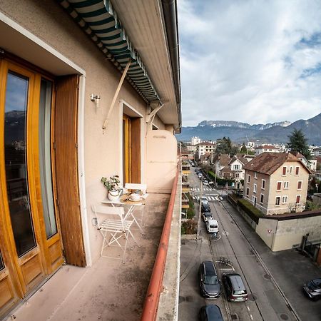 アヌシーLes 3 Monts - Vue Panoramique Sur Les Montagnesアパートメント エクステリア 写真